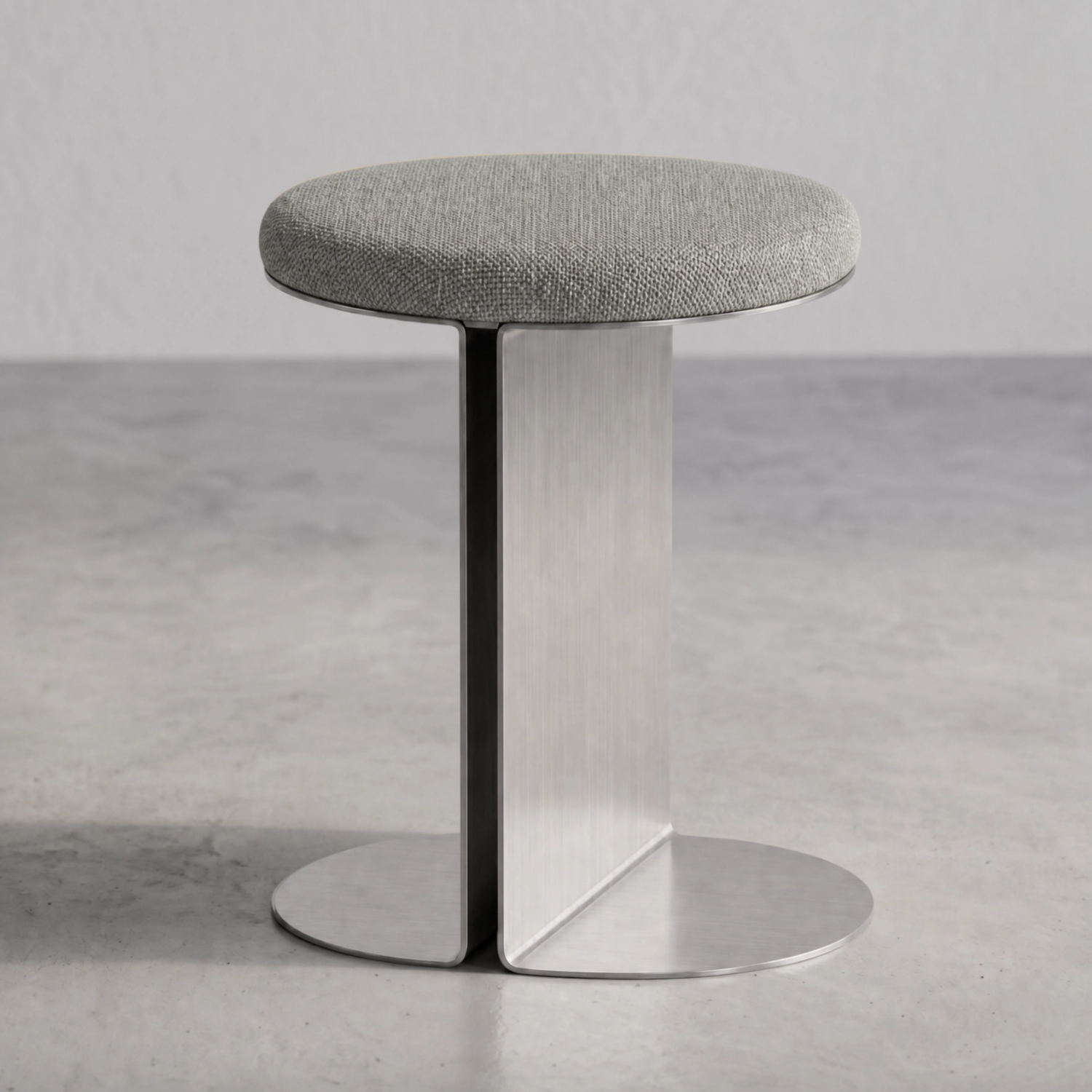 Nuuo Stool, Nuuo Tabure
